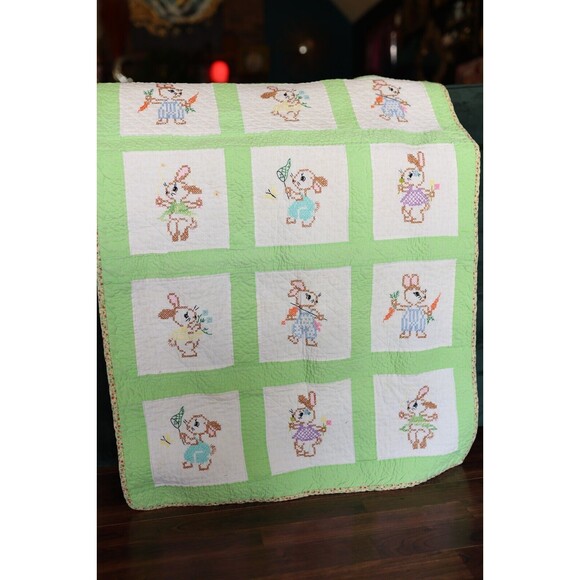 Vintage Peter Rabbit Cross Stitch Hand Embroidered Baby Quilt  Blanket 39X29 - Picture 12 of 15